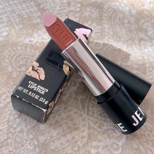 Brand New Kylie Jenner Lipstick DULCE DE LECHE Crème Satin Sheen Moisturizing